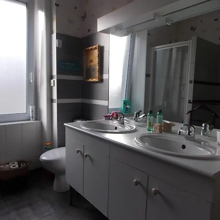 Homestay La Vie De Chateau En Toute Amitie Et Simplicite *