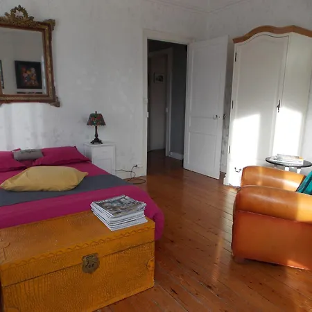 Homestay La Vie De Chateau En Toute Amitie Et Simplicite Montaudin
